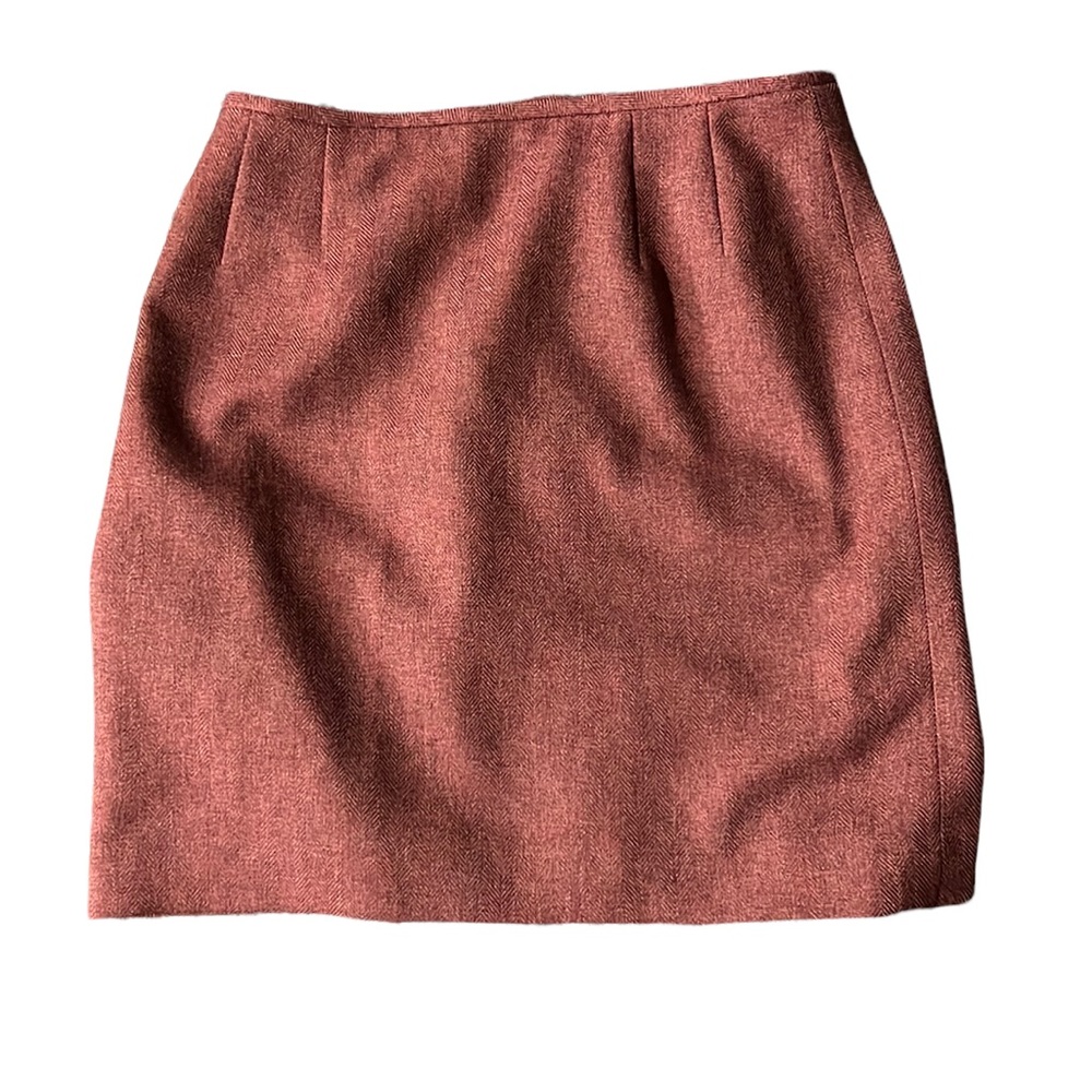Le Suite Skirt Suite